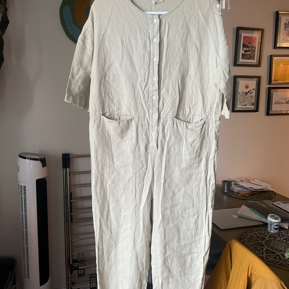 Beaton linen Jumpsuit